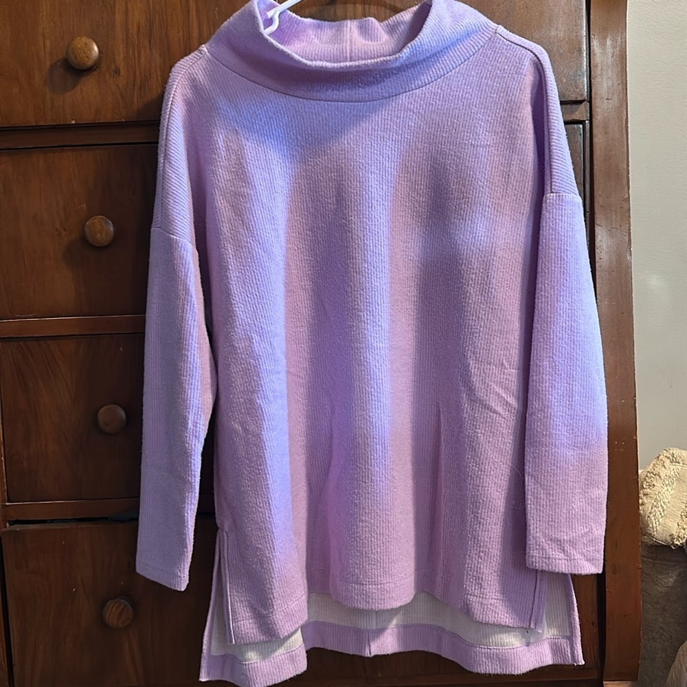Anthropologie women’s sweater